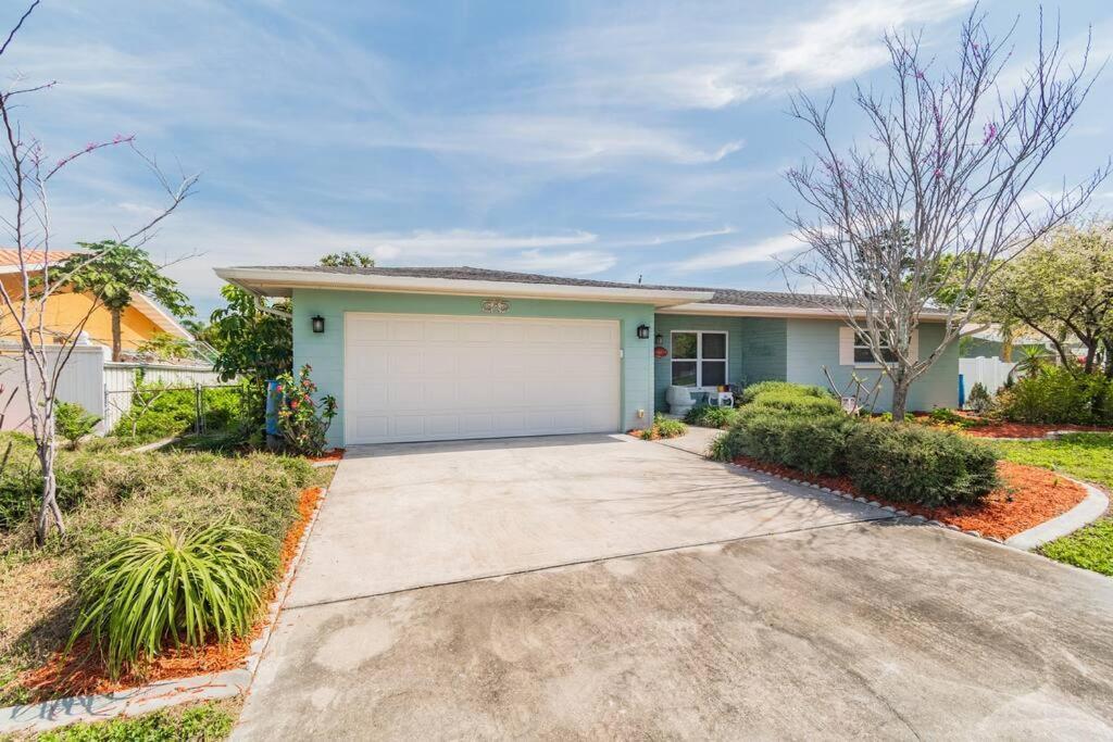 Casabetty Clearwater Florida Villa Exteriör bild
